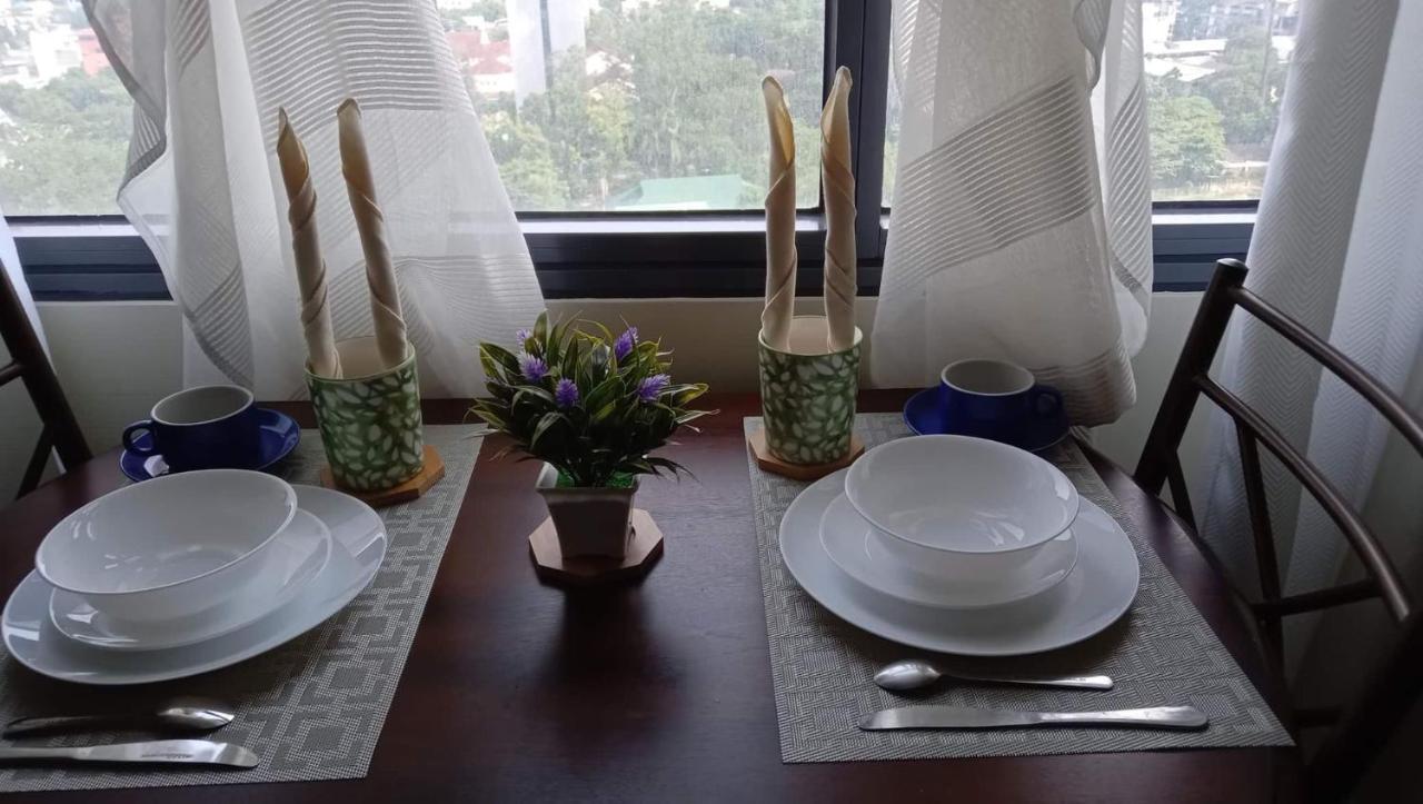 Horizon 101 A4 Near Robinson Mall Free Pool Wifi Cebu Stadt Exterior foto