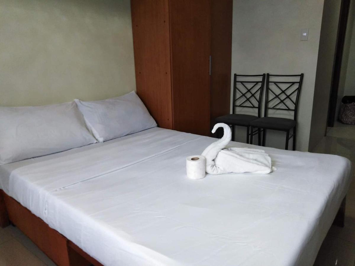 Horizon 101 A4 Near Robinson Mall Free Pool Wifi Cebu Stadt Exterior foto