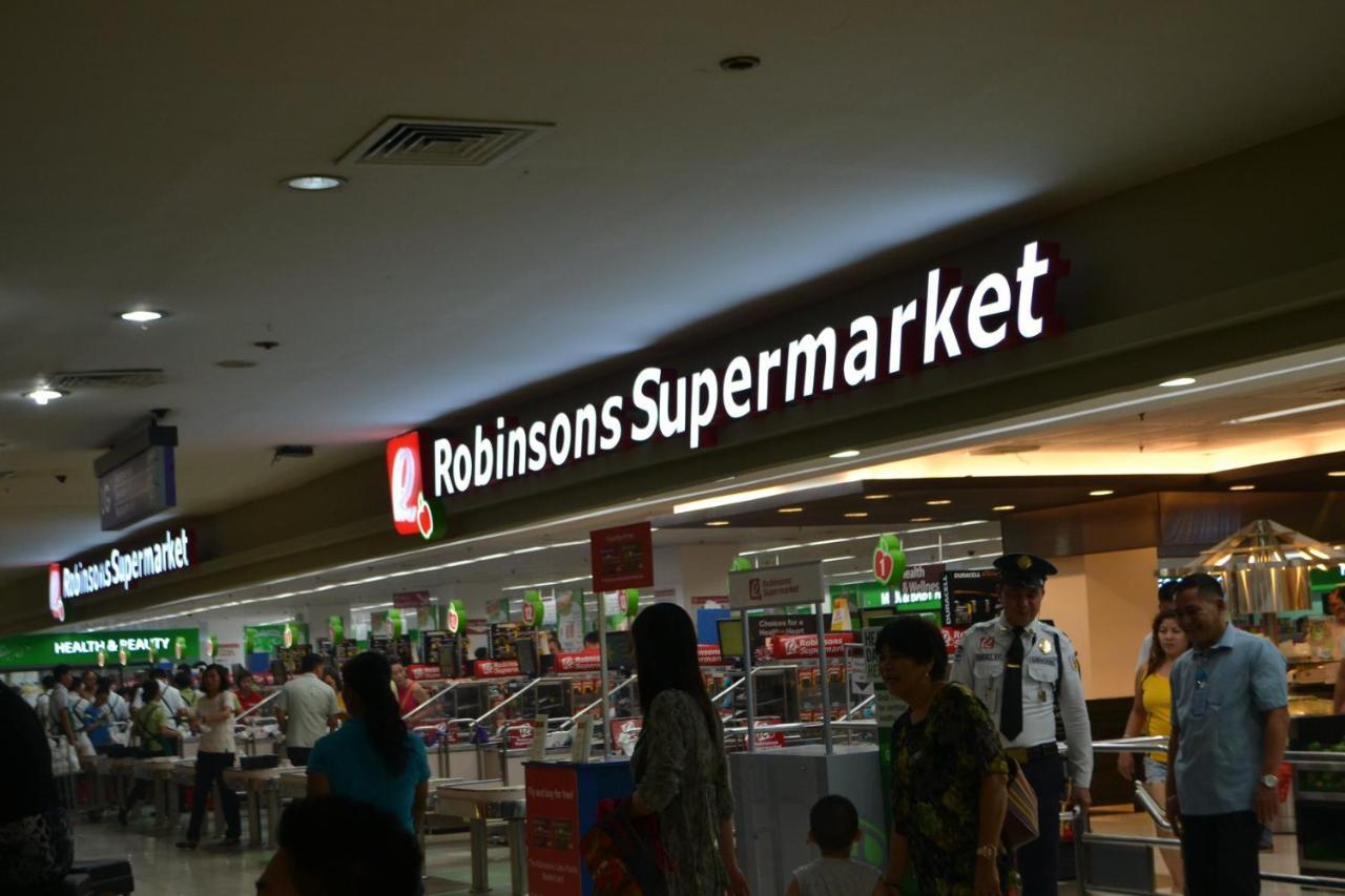 Horizon 101 A4 Near Robinson Mall Free Pool Wifi Cebu Stadt Exterior foto